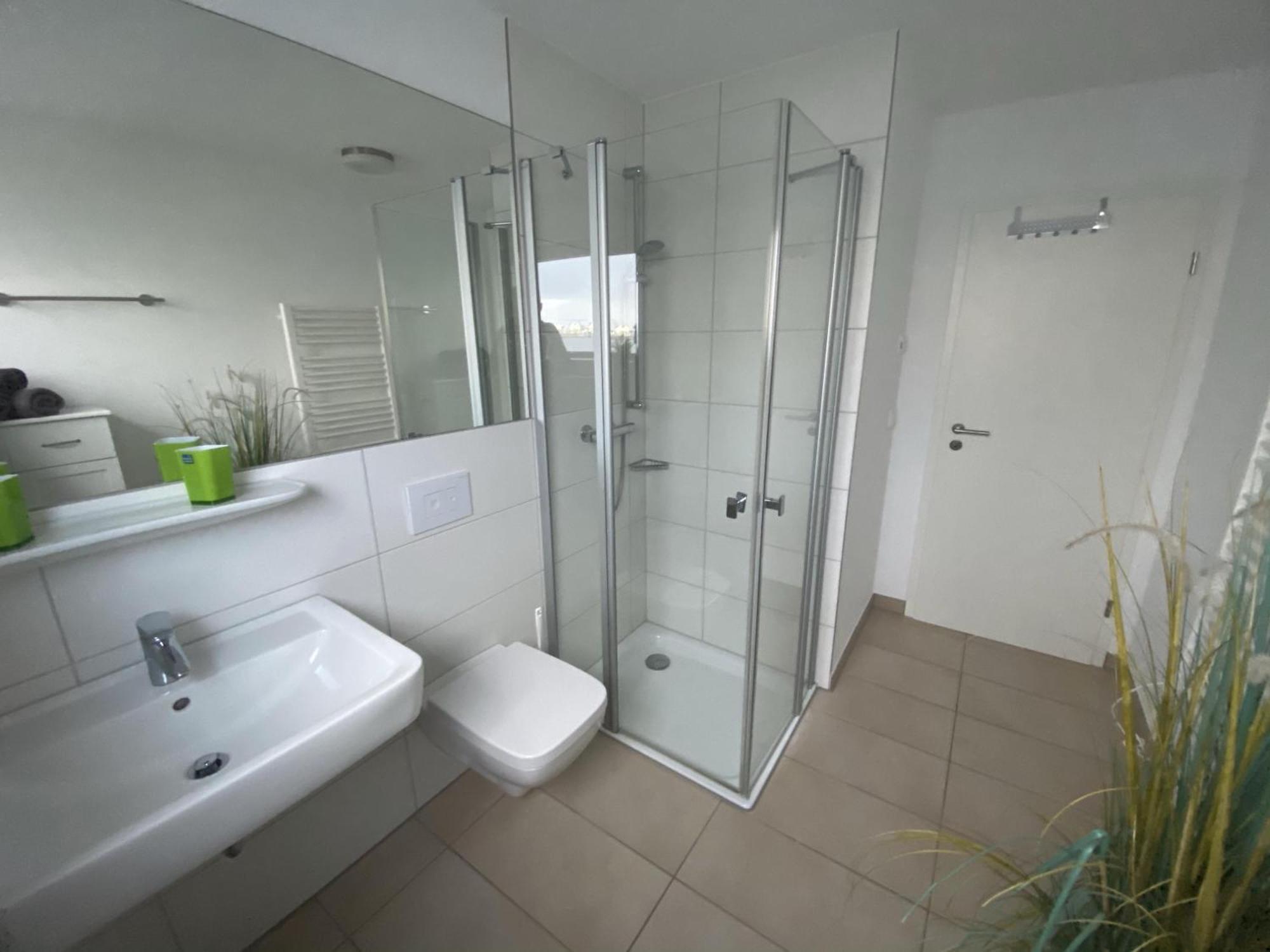 Schwimmendes Ferienhaus Antares One By Seeblick Ferien Oro, Rundum Wasser, Sauna Olpenitz Extérieur photo