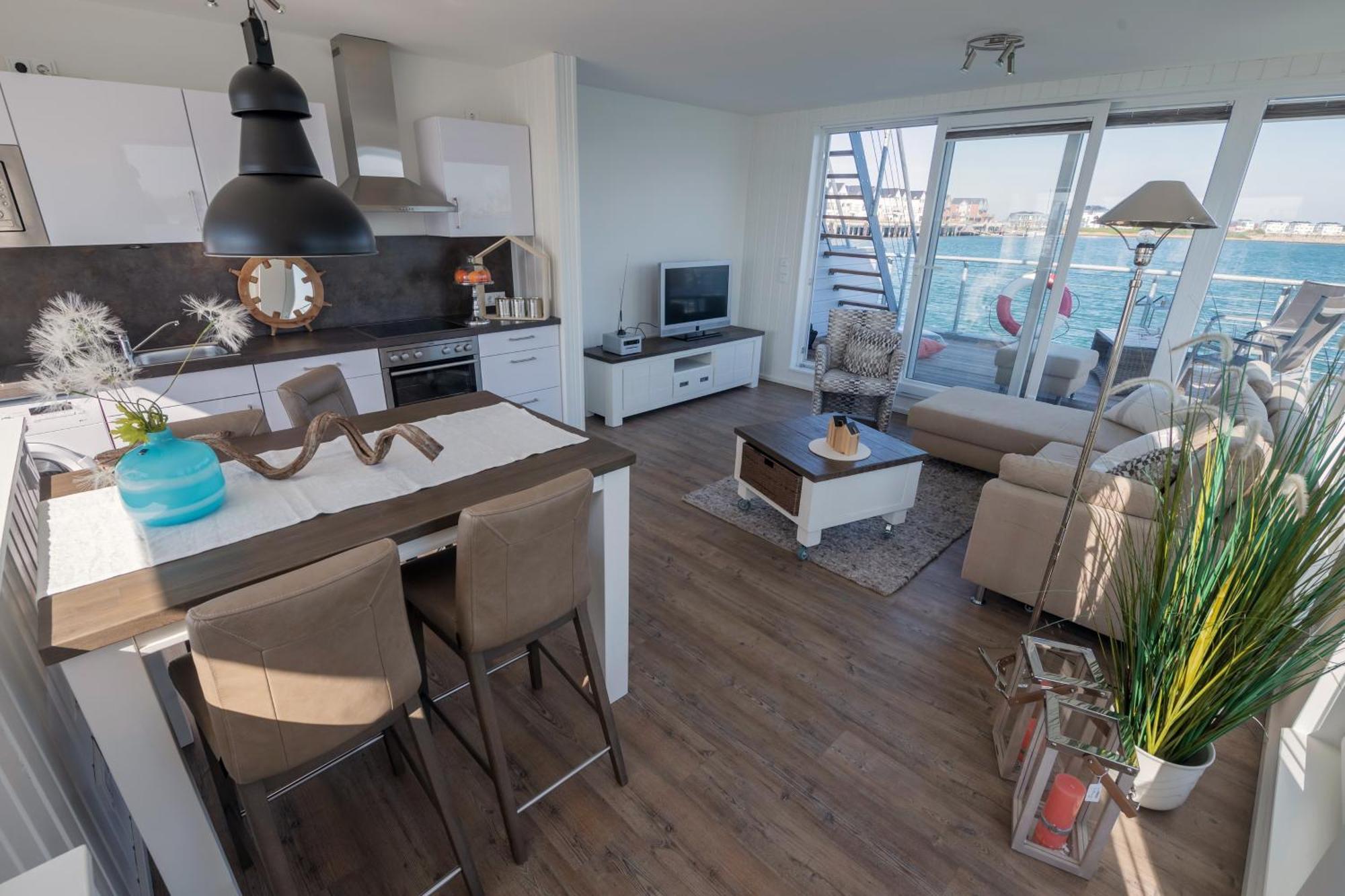 Schwimmendes Ferienhaus Antares One By Seeblick Ferien Oro, Rundum Wasser, Sauna Olpenitz Extérieur photo