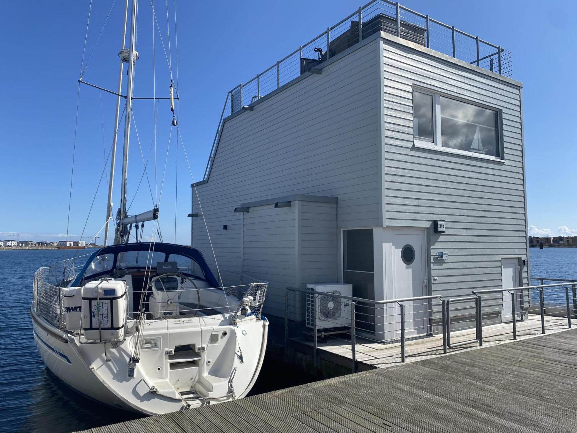 Schwimmendes Ferienhaus Antares One By Seeblick Ferien Oro, Rundum Wasser, Sauna Olpenitz Extérieur photo
